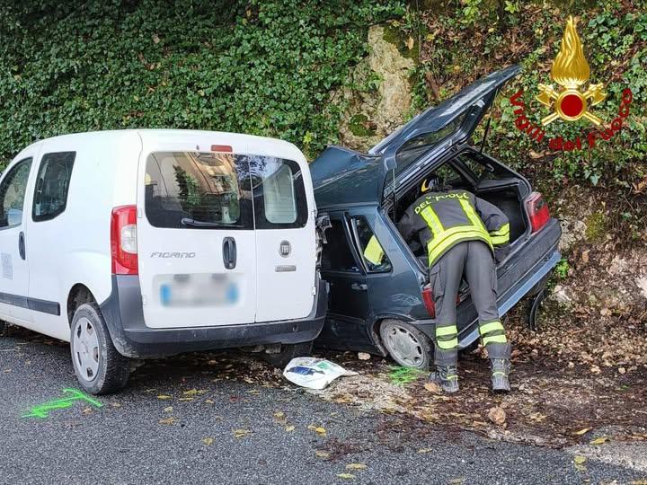 Ancora una tragedia sulle strade umbre: marito e moglie perdono la vita in un incidente