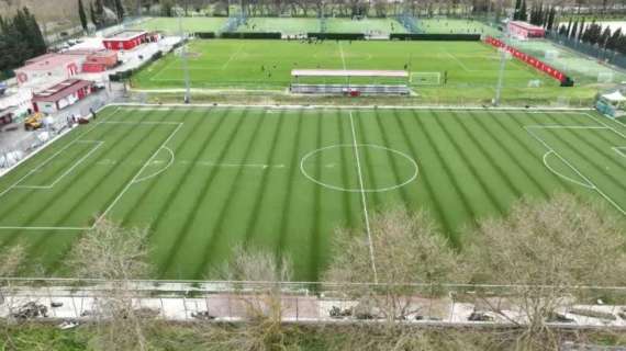 Si inaugura il nuovo campo sintetico all'antistadio del Curi intitolato a Paolo Rossi