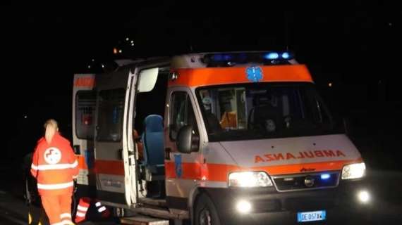 Ancora un tragico incidente stradale in Umbria: donna muore in uno scontro in piena notte