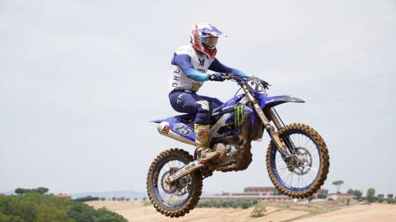 Spettacolo ed emozioni a Castiglione del Lago con il campionato regionale di motocross