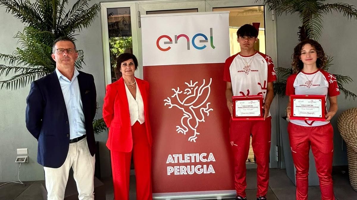 Sono andate ai fantastici Chiara e Giacomo le borse di studio Enel consegnate dall'Atletica Perugia