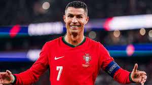 Ronaldo rinnoverà il contratto e guadagnerà 550mila euro al giorno! Domeniche comprese...