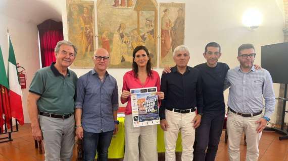 Stasera a Perugia c'è l'Urban Night Trail per far vivere la città di notte correndo
