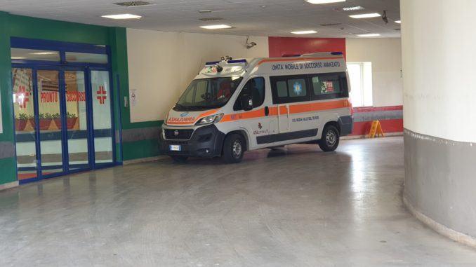 Per Emanuela un giorno di 'ordinaria follia' al pronto soccorso di Perugia...
