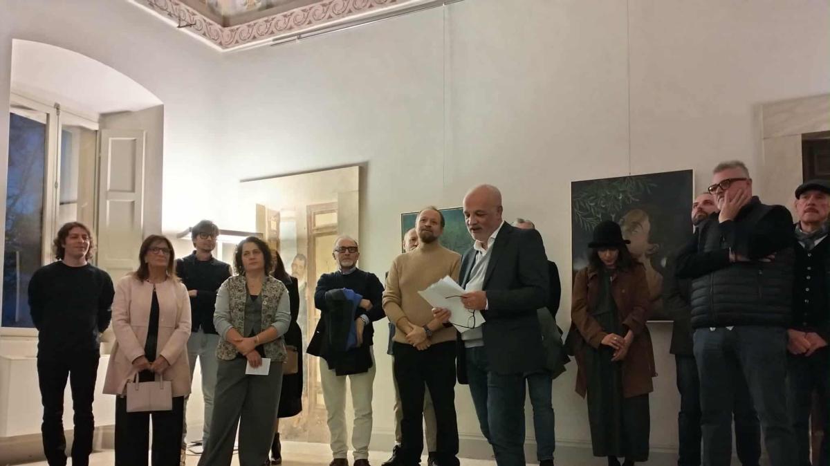 “Dilucolo”: l’arte si fa messaggio di pace e rinascita a Villa Fabri di Trevi