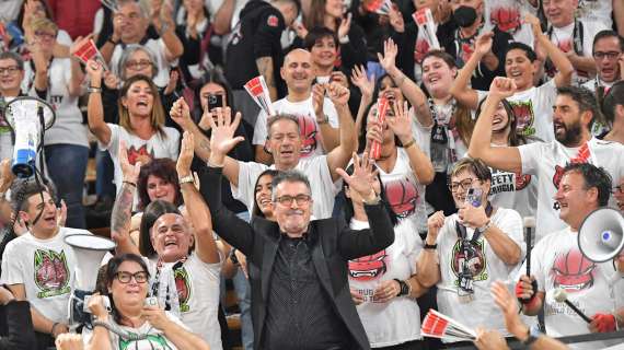 Alcuni tifosi della Sir Perugia seguiranno la squadra al Mondiale e in Supercoppa
