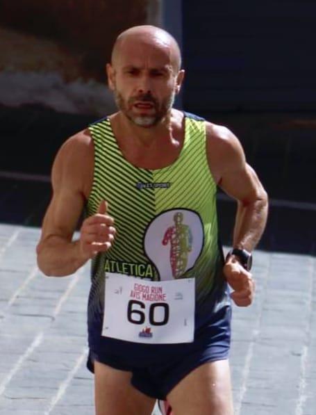 Trasferimenti nel podismo: Gianni dopo sei anni con l'Avis Magione si è accasato alla Lino Spagnoli di Perugia