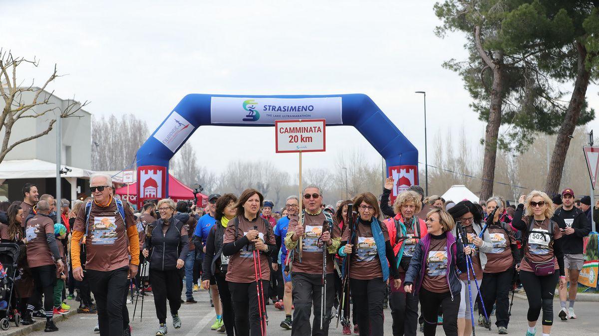 Domenica 8 marzo sarà il giorno della Strasimeno per podisti e camminatori attorno al Lago Trasimeno