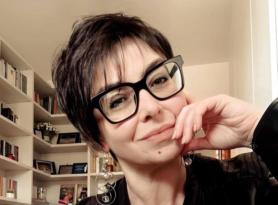La scrittrice Viviana Picchiarelli presenterà domenica 23 a Gualdo Tadino il suo romanzo “Il confine dei silenzi”