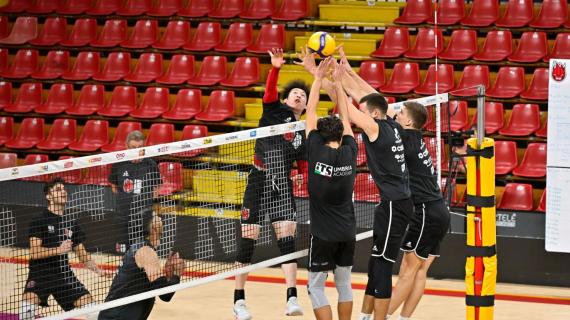 Finalmente la Sir Susa Scai Perugia al completo con il rientro dei campioni del mondo!