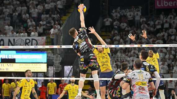 La Sir Susa Vim Perugia cerca il bis contro Modena per ipotecare la semifinale-scudetto di volley maschile