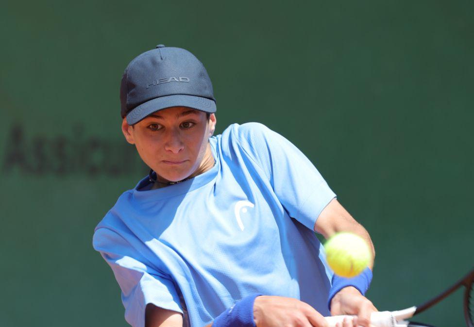 Il perugino Valentino Grasselli vola ai quarti del "Memorial Poppy Vinti" in corso al Tennis Junior