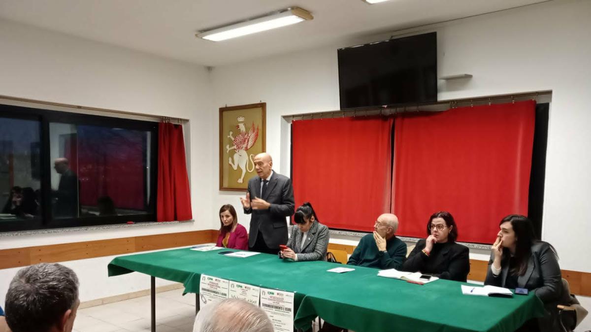 Emergenza sovraindebitamento e usura anche a Perugia: se ne è parlato al Centro socio-culturale di Ferro di Cavallo 