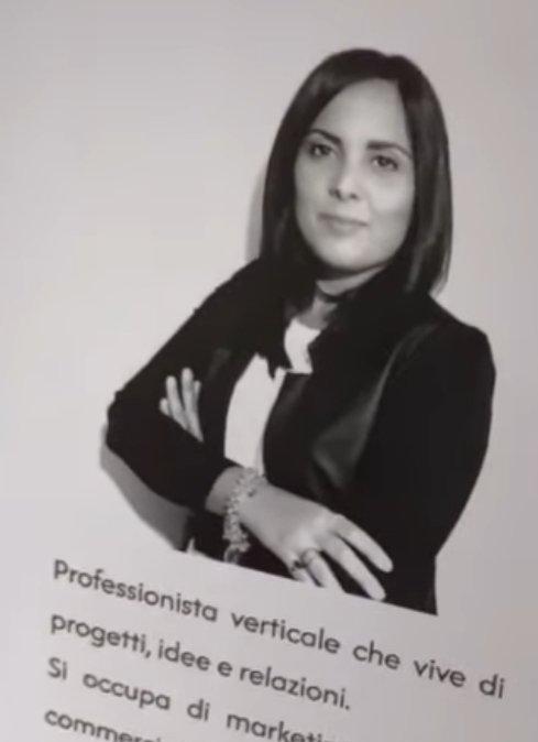 "Ma tu che lavoro fai?": il libro di Mariangela Galante sulla "storia di una partita iva ironica e divertita"