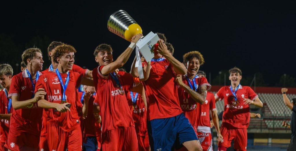 Venerdì 19 alla Sala dei Notari di Palazzo dei Priori la premiazione della squadra Under 17 del Perugia Calkcio