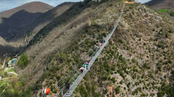 Il Ponte Tibetano di Sellano un anno dopo: due giorni di iniziative per celebrare la ricorrenza