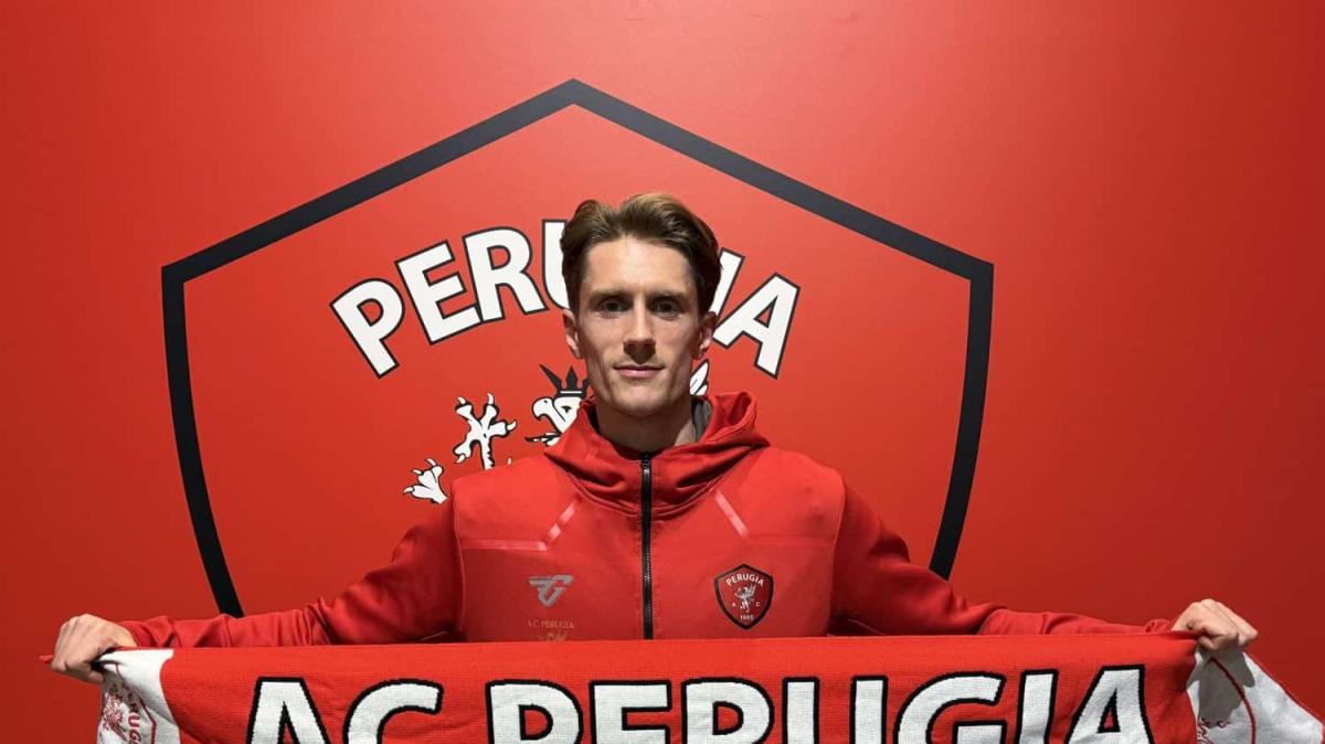 Oggi a Perugia c'è il Bolsius-day! Presentazione del nuovo acquisto biancorosso già pronto per la gara di Ascoli! 