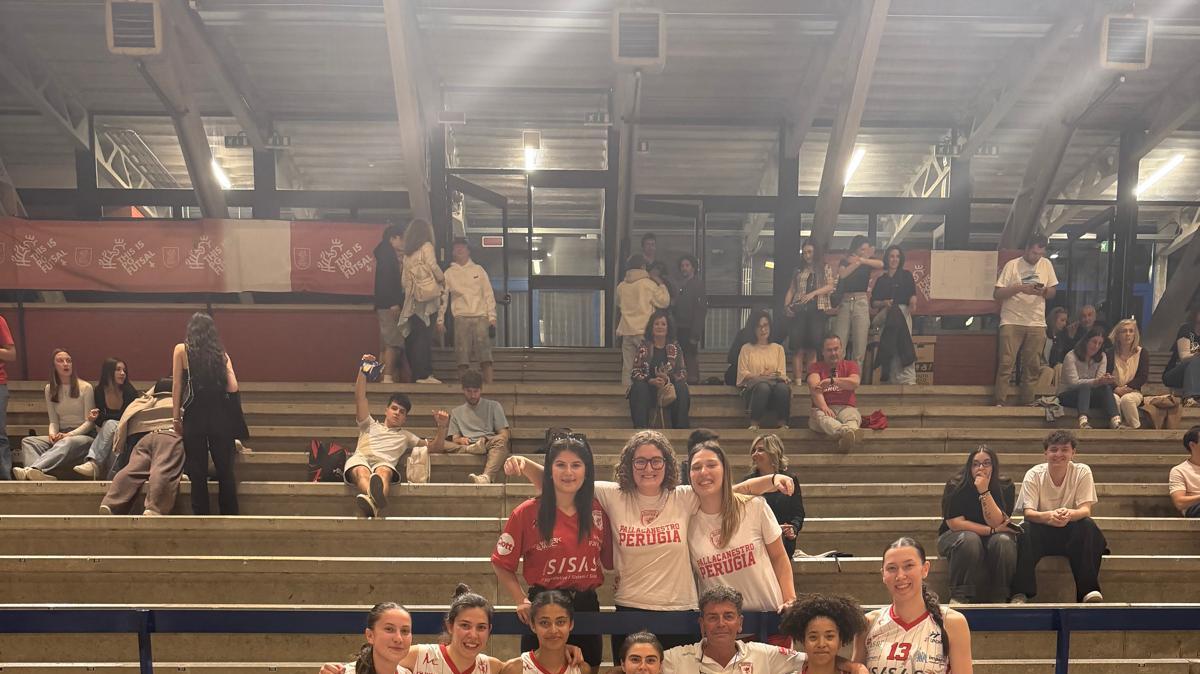 La Pallacanestro Perugia vince (63-46) al PalaPellini con Prato e blinda il terzo posto in B femminile 