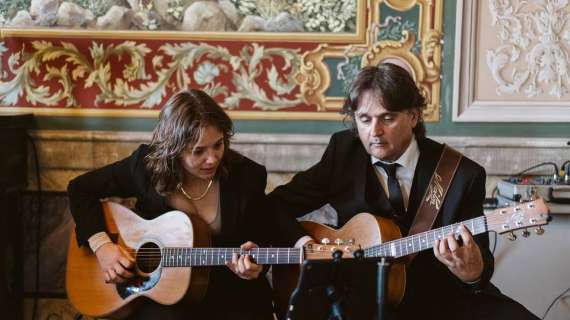 Il successo di Rachele Fogu e Michele Rosati, la coppia di musicisti perugini di "Musica Muta"