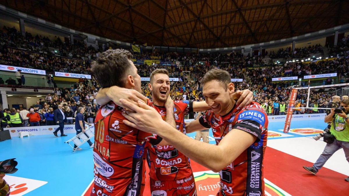 La Sir Susa Scai Perugia si prepara ai playoff scudetto: in campo sabato alle 21 in casa contro Monza