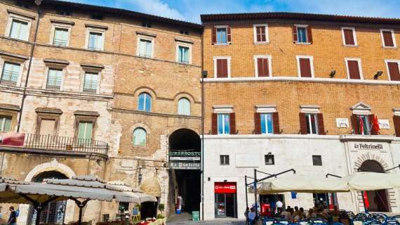 La Questura chiude per un mese uno dei bar più frequentati di Corso Vannucci a Perugia!