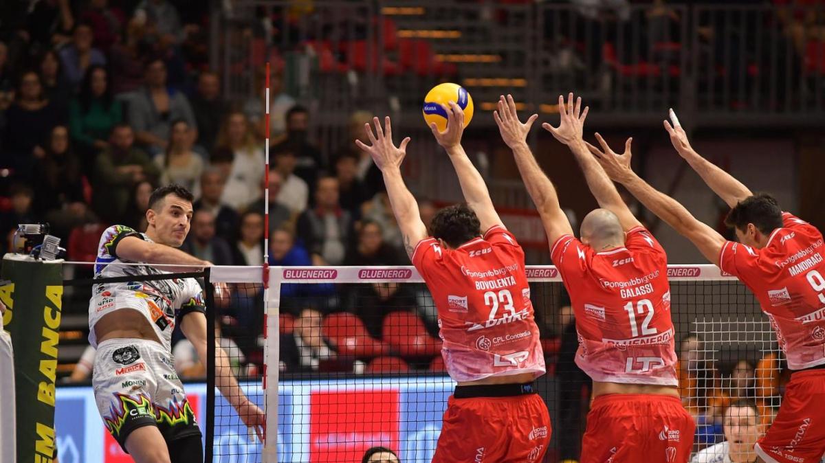 La Sir Susa Scai Perugia affronta domenica Piacenza (LIVE su www.perugia24.net) in campionato