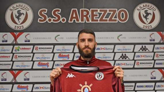 Nuovo difensore acquistato dall'Arezzo: titolare già domenica al Curi?