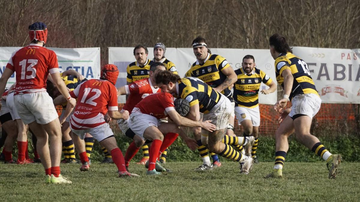 Nella poule promozione di serie C il Rugby Perugia Junior nettamente battuto ad Arezzo