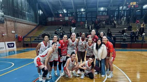 La Pallacanestro Perugia vince anche con Piombino in una stagione memorabile in B femminile