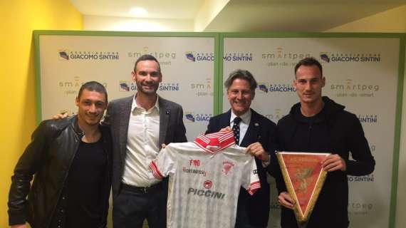 Anche Mustacchio e Volta all'inaugurazione del nuovo spazio dell'Associazione Giacomo Sintini