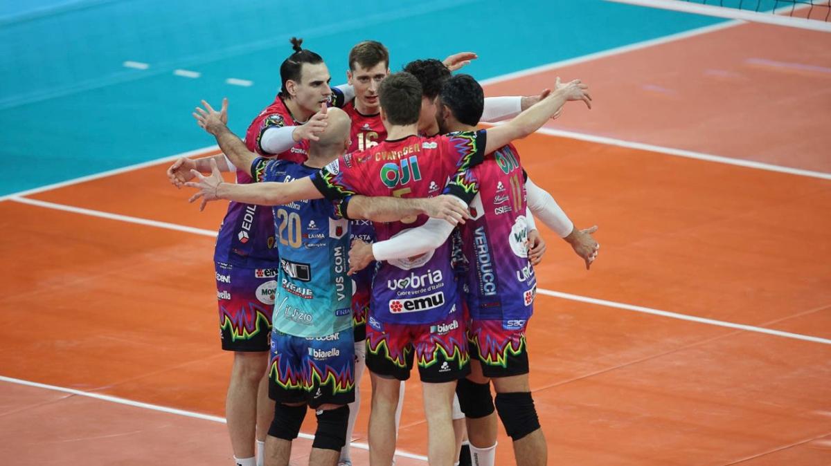 La Sir esordisce con una vittoria in Champions League: battuta Praga in quattro set