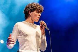 Stasera il concerto di Nicolò Filippucci a Lacugnano: per l'artista perugino atteso un bagno di folla