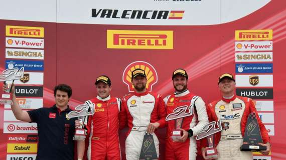 Squadra perugina sul podio del Ferrari Challenge a Valencia!