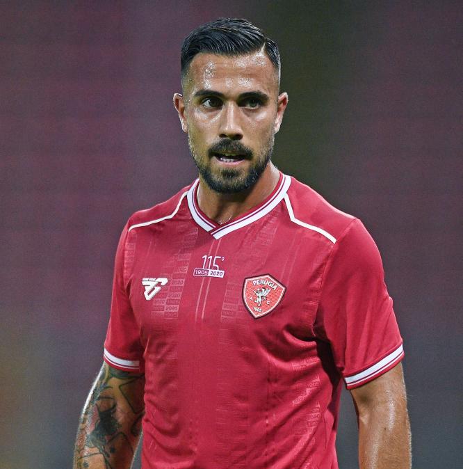 Ufficiale: l'ex grifone Marcello Falzerano dalla C è sceso in Serie D