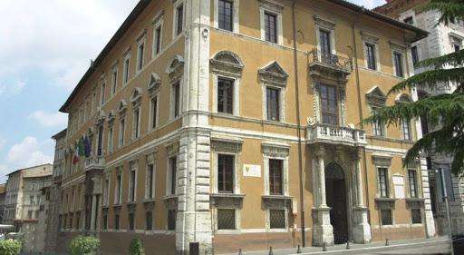 Al centro di Perugia anche Palazzo Donini oggi sarà illuminato di viola