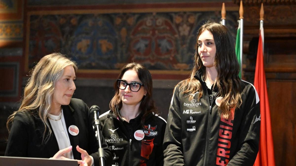 La Bartoccini Perugia in campo “Contro la violenza sulle donne, mai bandiera bianca”