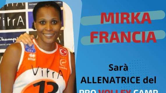 L'ex campionessa della Sirio Perugia Mirka Francia insegna pallavolo al "Pro Volley Camp" di San Mariano