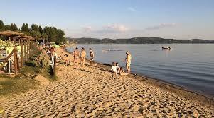 A Passignano è all'asta la spiaggia "Sualzo" con piscina: si possono presentare offerte sino al 10 febbraio