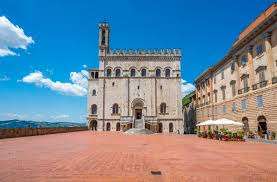 Il 18 settembre a Gubbio si correrà una Maratona per riscoprire l' "Infinita bellezza"