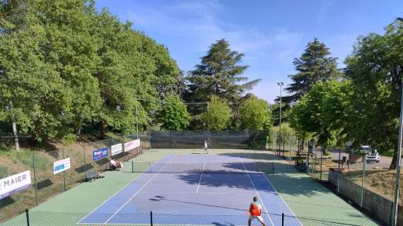 Sabato 15 giugno prove gratuite di tennis a Paciano