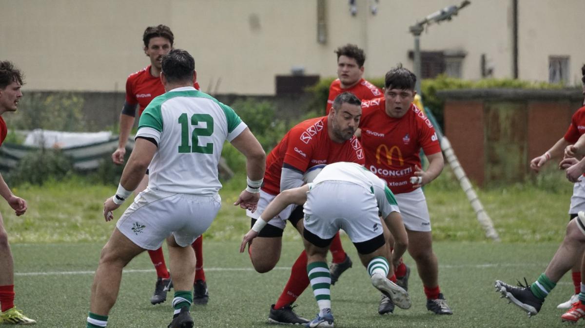 La prima squadra del Rugby Perugia Junior sconfitta nettamente (52-12) a Livorno