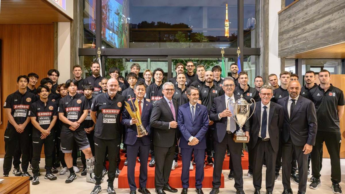La Sir Susa Scai Perugia al rientro dal Giappone dopo le due amichevoli da sold out a Tokio