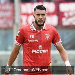 "Il Perugia ha sotto contratto uno dei difensori più forti della Serie B" ...e pensare che non lo tiene in considerazione