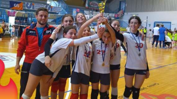 Castiglione del Lago in festa con le sue campionesse! Titolo umbro per l'Under 12 della Trasimeno volley!