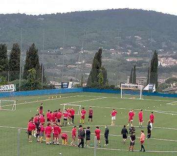 Il Milan ha fatto visita alla scuola calcio della Don Bosco di Perugia e ai suoi tecnici e dirigenti