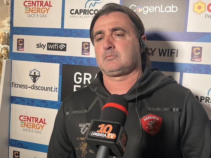 Giovanni Tedesco in discussione? "Fa parte del gioco e non penso di aver creato danni, ma ho la coscienza pulita: io non mollo”.