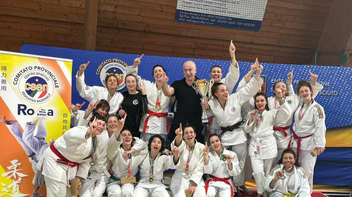 Trionfo delle ragazze del Judo Sakura di Perugia al primo Trofeo Nazionale Femminile di Morlupo (RM)