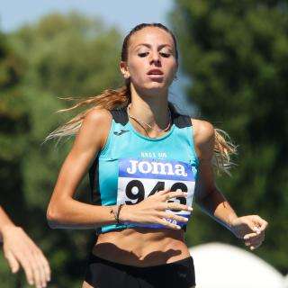 Melissa Fracassini fa segnare a Malaga il miglior tempo stagionale di categoria nei 1500 metri