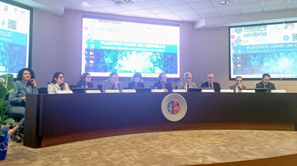 L'Ordine dei Giornalisti dell'Umbria protagonista alla facoltà di medicina di "Plastico come un cervello"