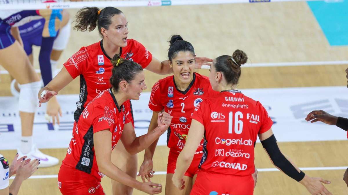 Dopo cinque sconfitte di fila, la Bartoccini Perugia tenta l'impresa in casa contro Scandicci!